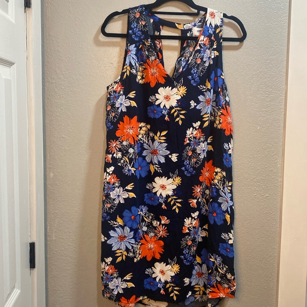 Old Navy Floral print dress